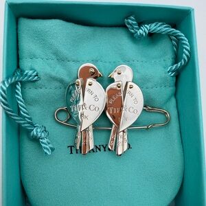 Tiffany & Co. love bug love Birds Brooch